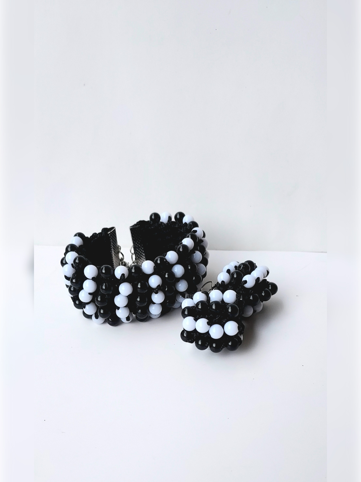 Bracelet et boucles d'oreilles - Ensemble "Pop Graphik" – Image 4